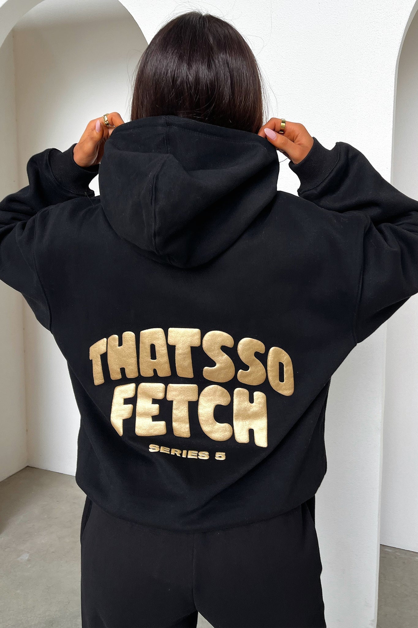 Series 5 Sweatpants - Black/Gold