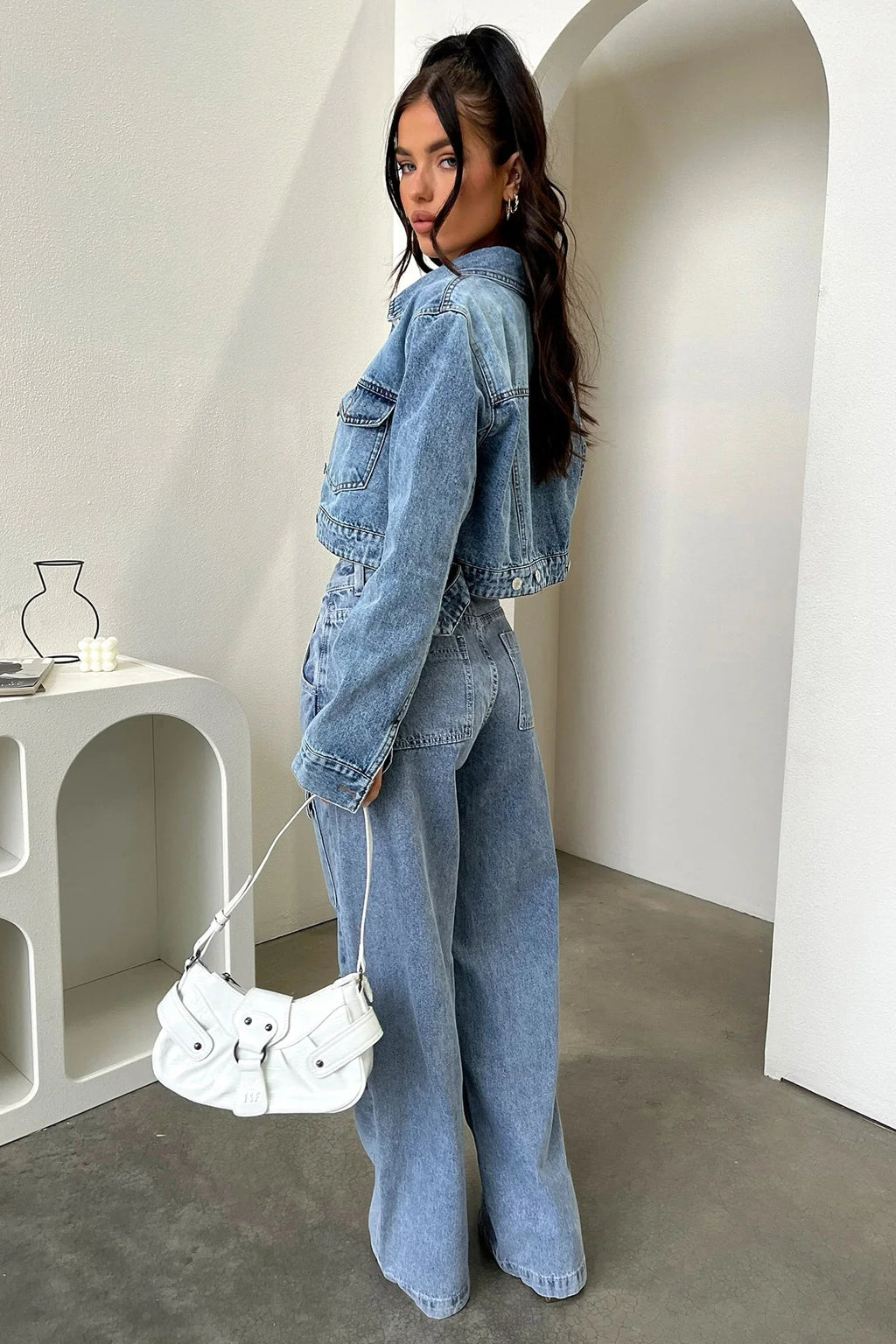 Adalia Mid Rise Wide Leg Jeans - Blue